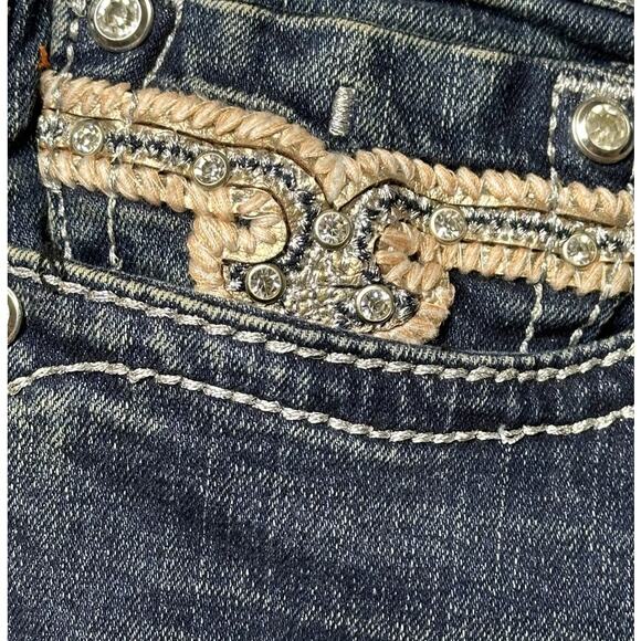 Rock Revival Betty Easy Boot Stretch Rhinestone Embroidery Pockets Jean Size 34 - Picture 6 of 10